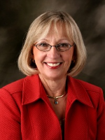 Linda Carstensen, CRS, GRI, Licensed in Iowa & Illinois