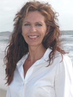 Christy Hines & The Distinctive Homes Team